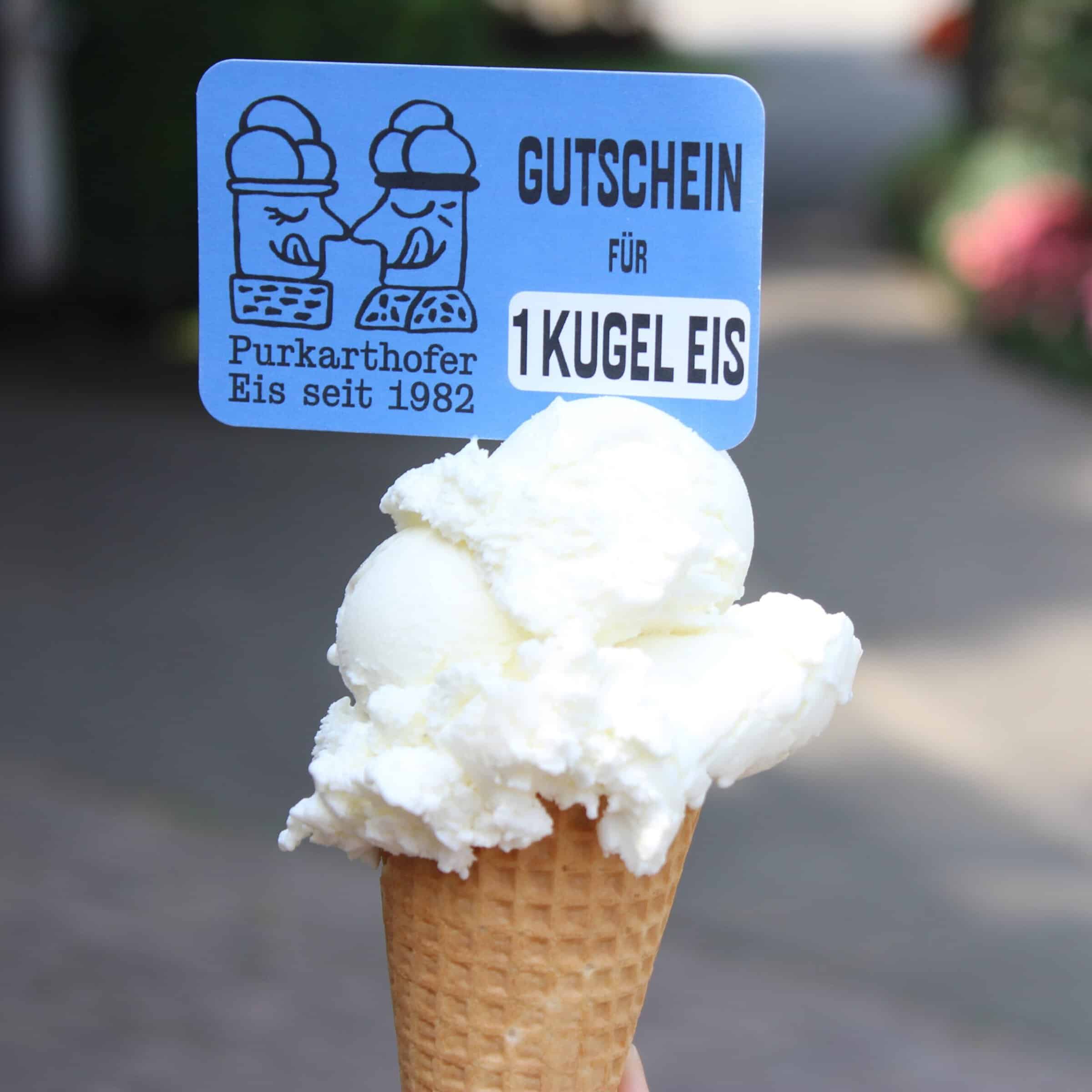 Wir verkaufen auch Gutscheine für 1 Kugel Eis!