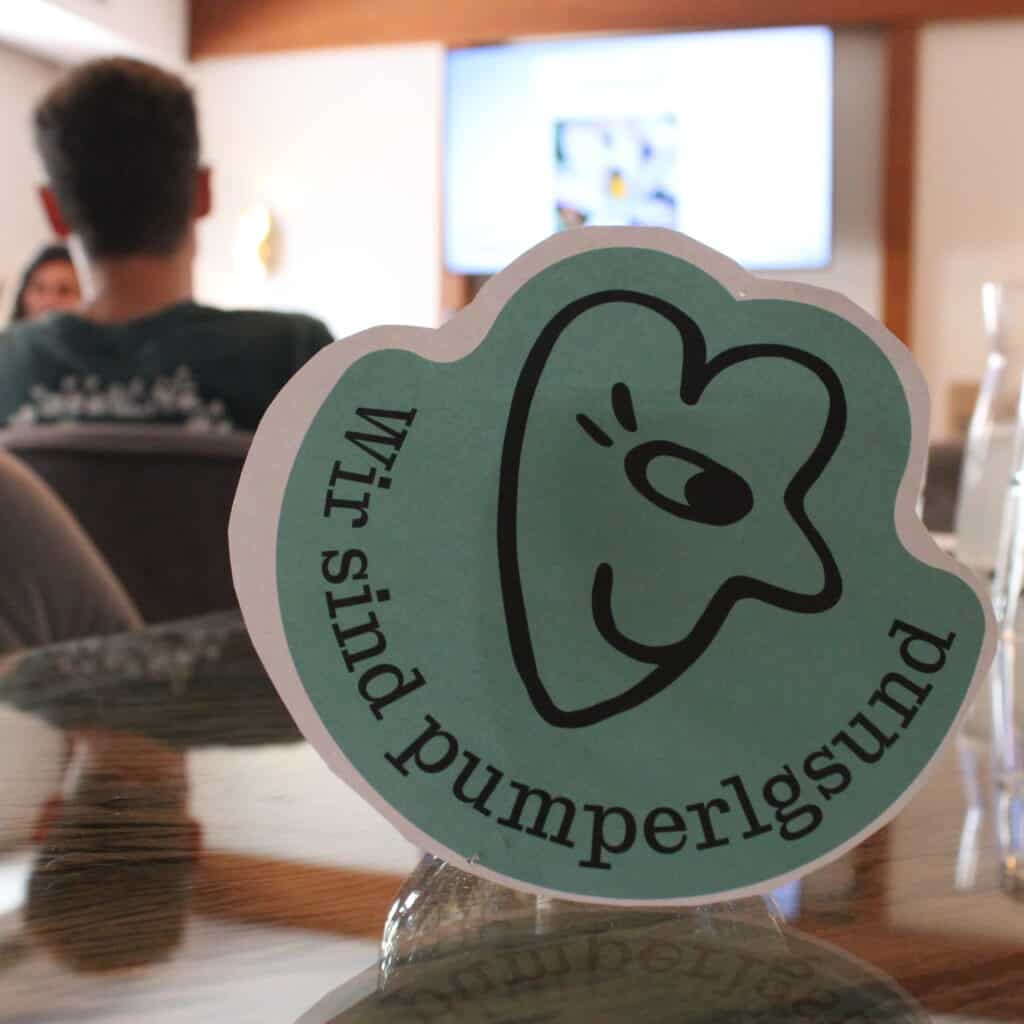 Mit einem externen Coach haben wir Einheiten zu Resilienz und Achtsamkeit gehabt.