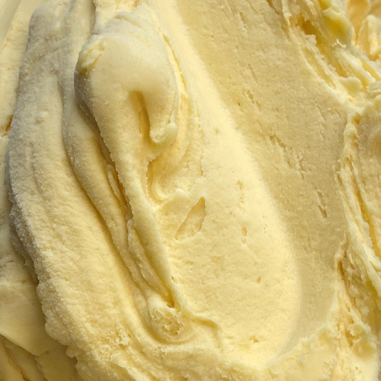 In unser Mango-Eis kommt nur bio Mango rein.