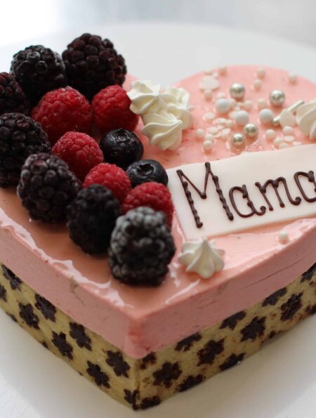 Muttertags-Eistorte: Erdbeer-Schoko