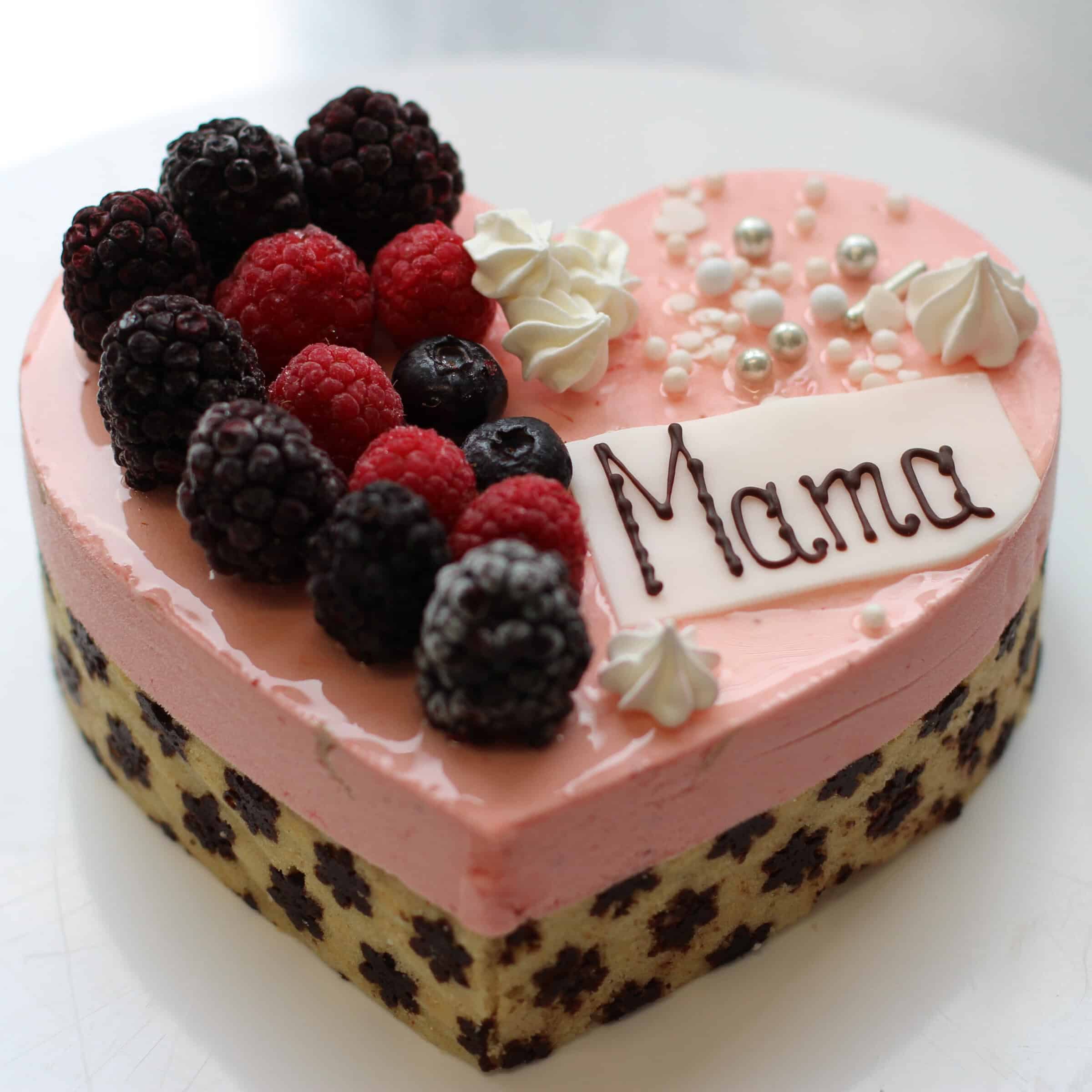 Muttertags-Eistorte: Erdbeer-Schoko