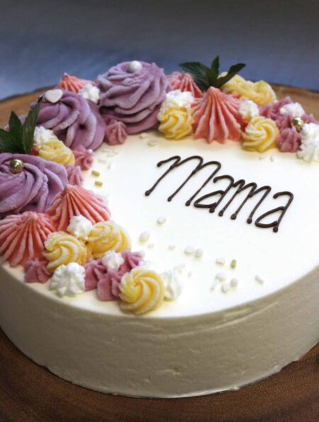 Muttertags-Eistorte: Joghurt-Mango