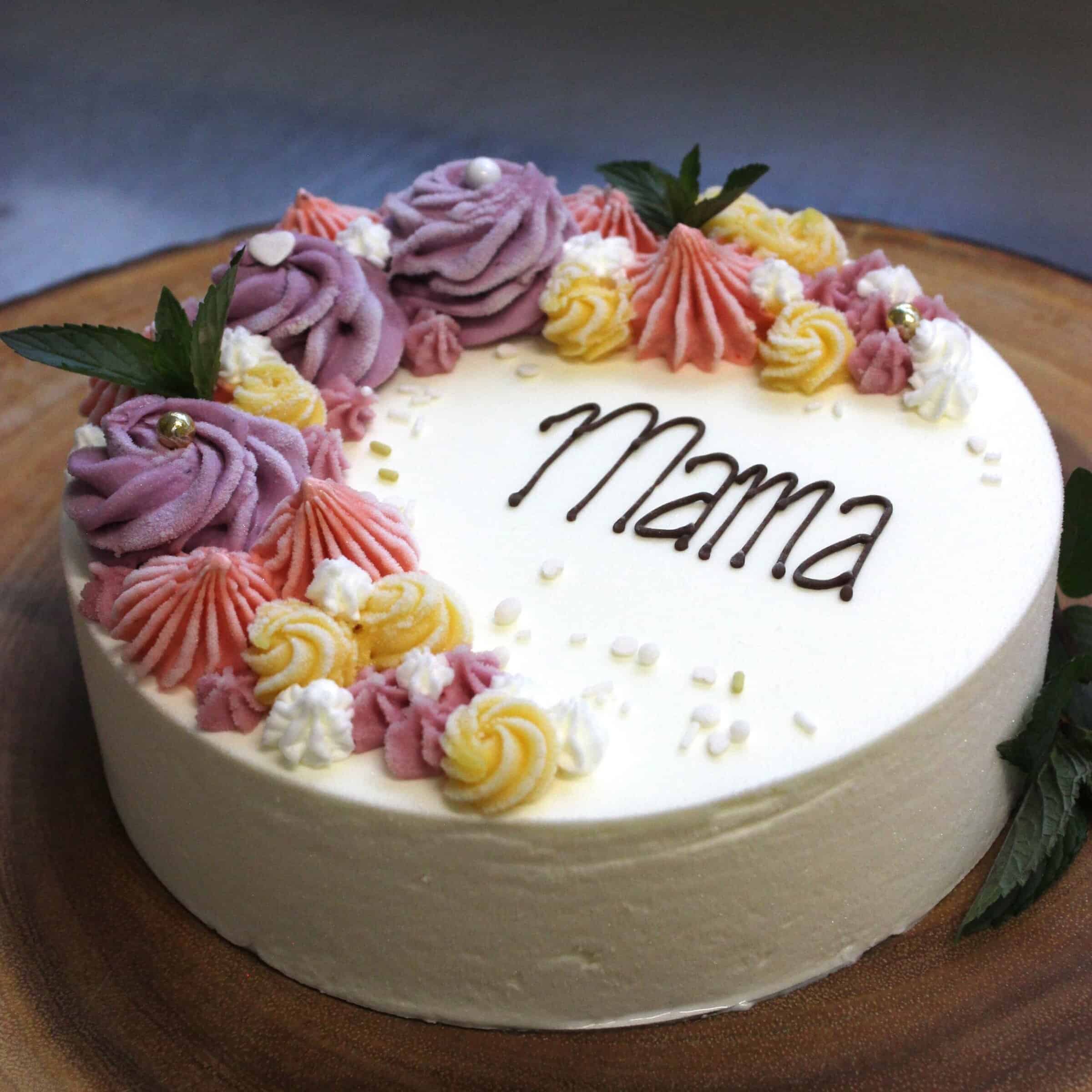 Muttertags-Eistorte: Joghurt-Mango